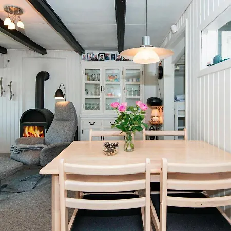 Hébergement de vacances Alluring Holiday In Gren With Carport *